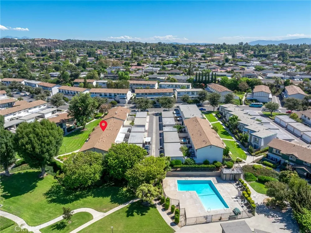8174 Glengarry Green Buena Park, CA 90621