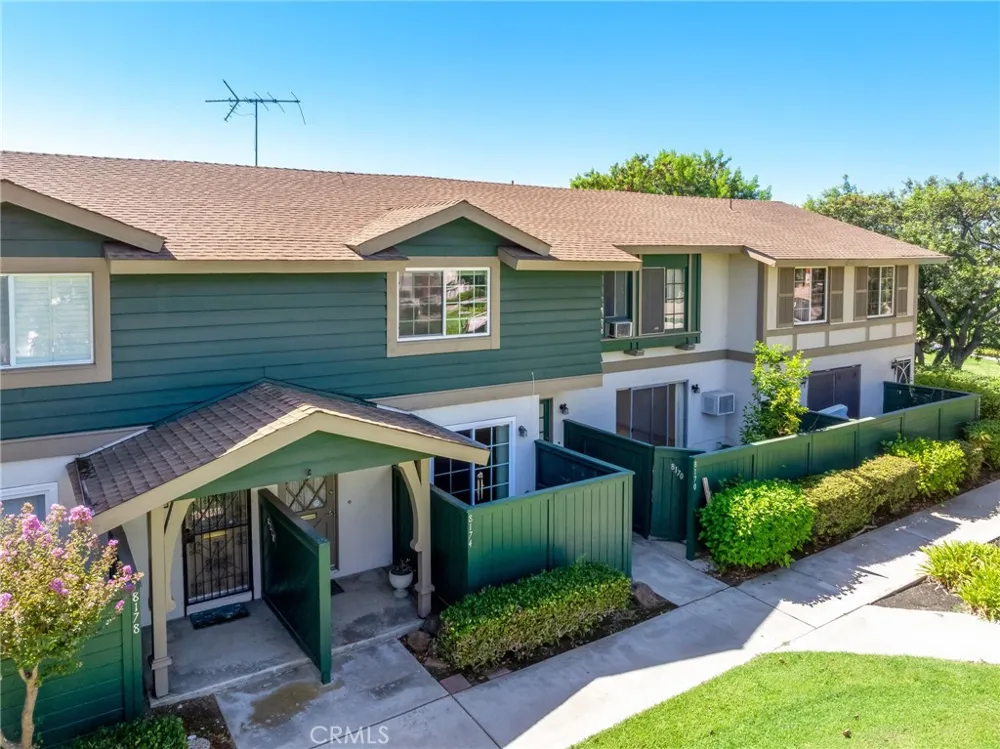 8174 Glengarry Green Buena Park, CA 90621