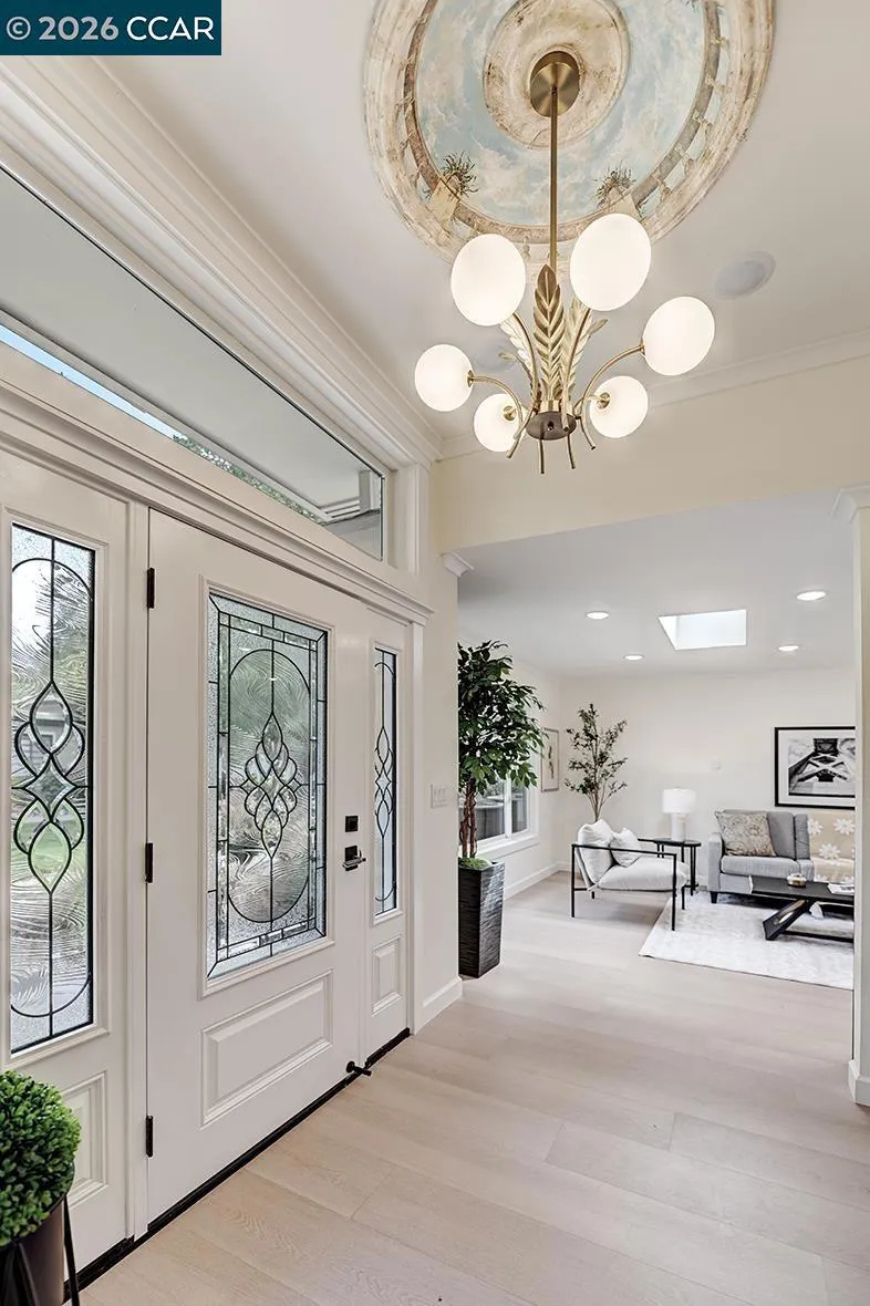 1221 Oakmont Dr #2 Walnut Creek, CA 94595