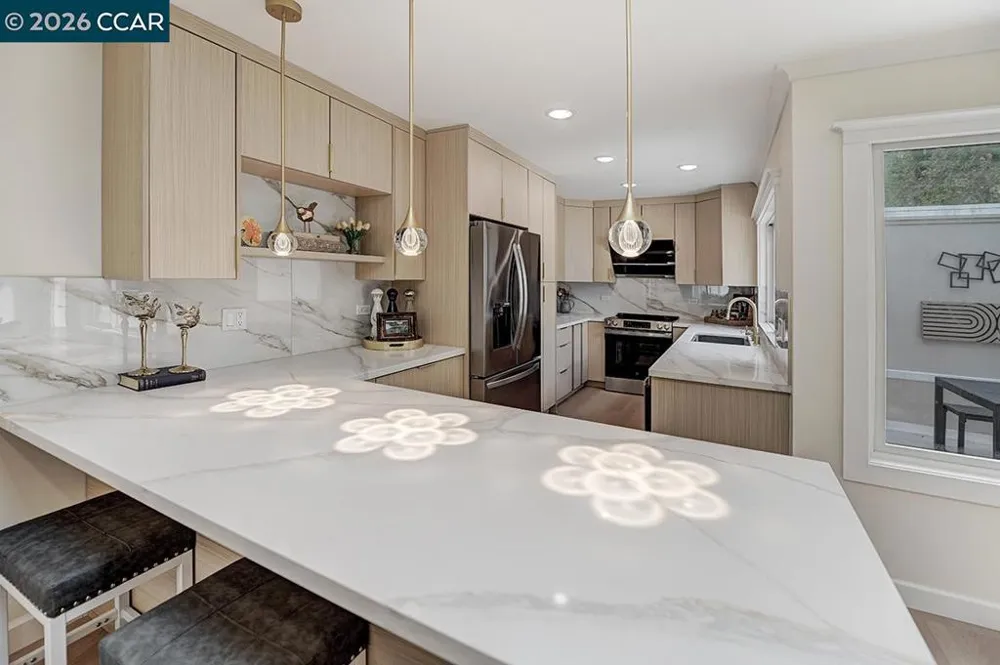 1221 Oakmont Dr #2 Walnut Creek, CA 94595