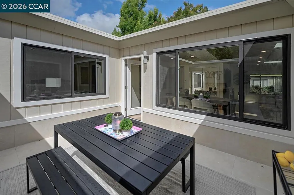 1221 Oakmont Dr #2 Walnut Creek, CA 94595