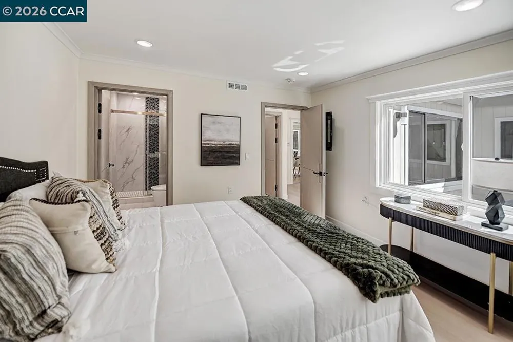 1221 Oakmont Dr #2 Walnut Creek, CA 94595