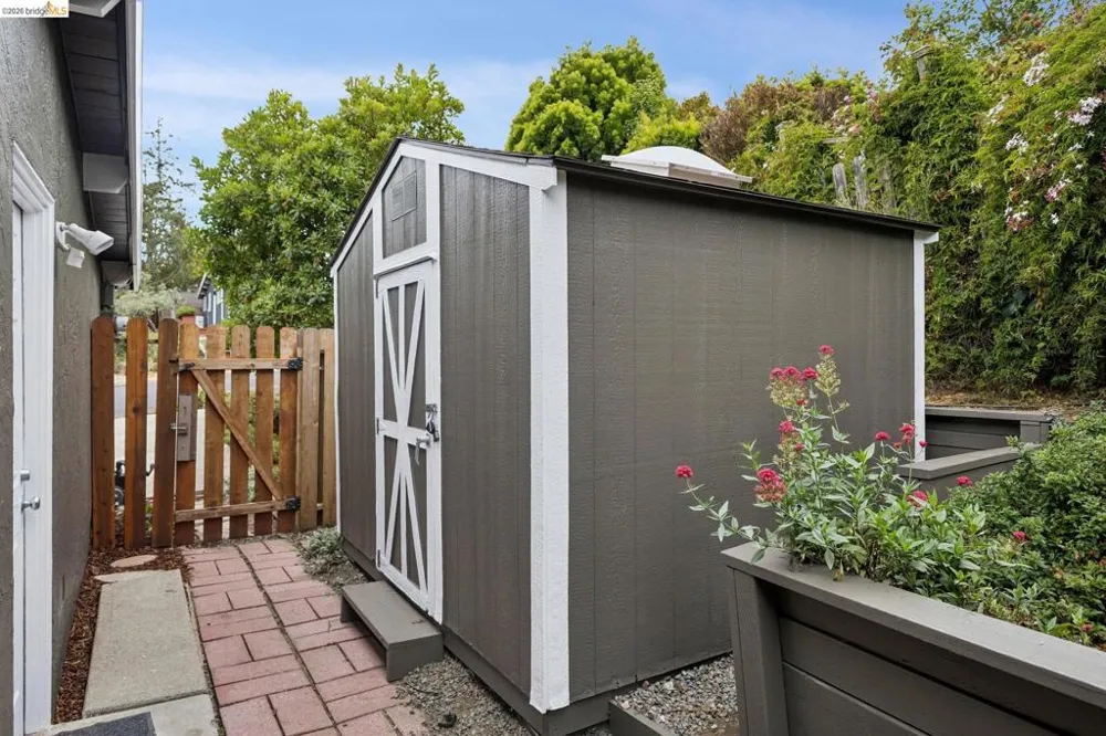 7820 Potrero Ave El Cerrito, CA 94530