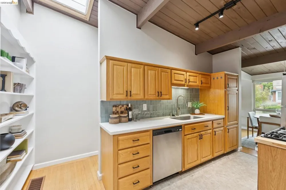 7820 Potrero Ave El Cerrito, CA 94530