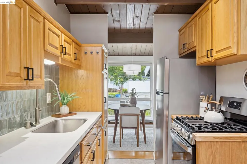 7820 Potrero Ave El Cerrito, CA 94530
