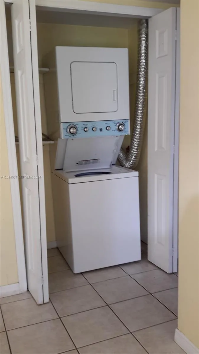 7400 Miami Lakes Dr #D101 Miami Lakes, FL 33014