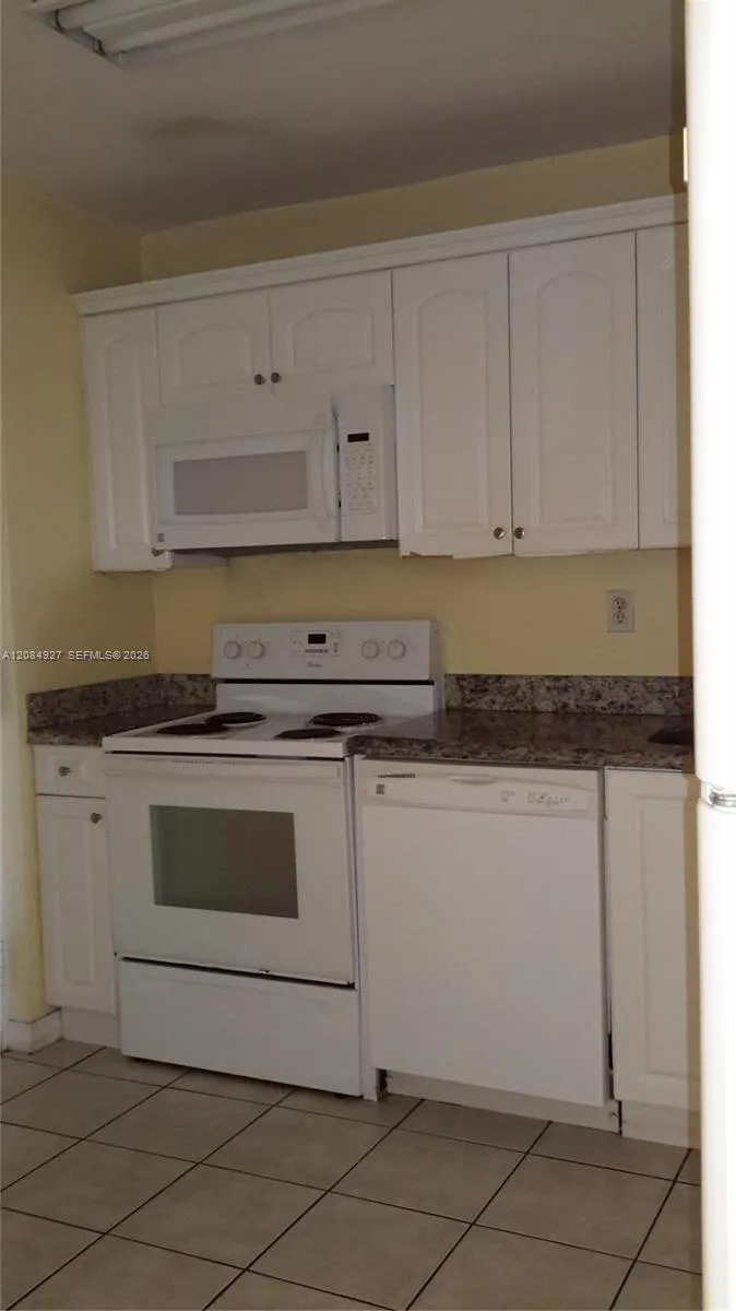 7400 Miami Lakes Dr #D101 Miami Lakes, FL 33014