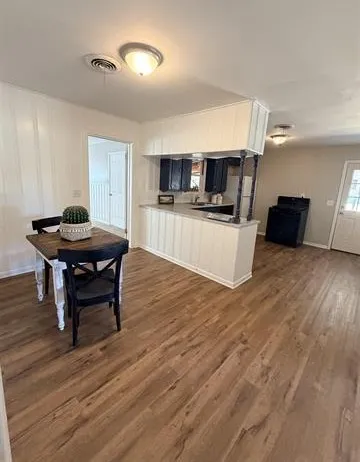 203 E Spring Henrietta, TX 76365