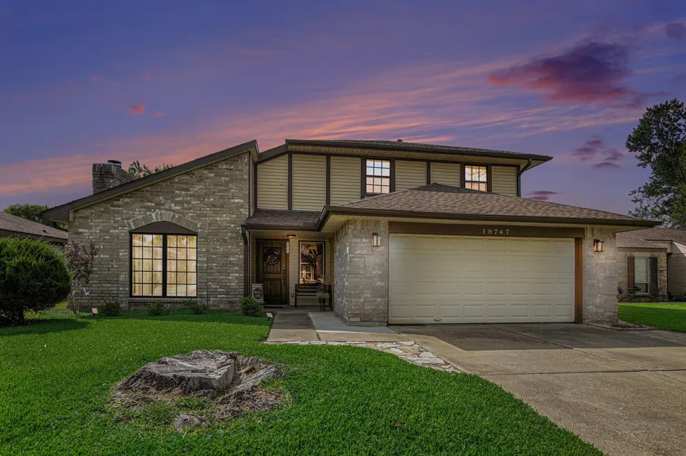 19747 Oakland Valley Drive Katy, TX 77449