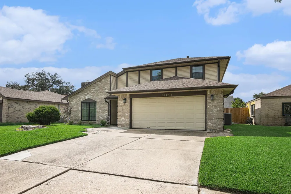 19747 Oakland Valley Drive Katy, TX 77449