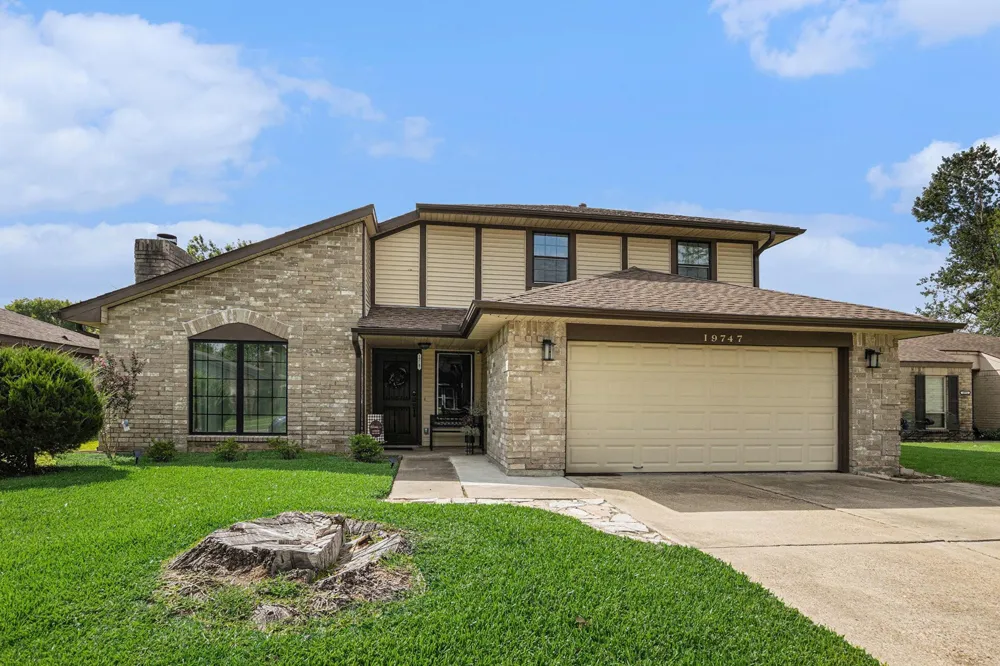 19747 Oakland Valley Drive Katy, TX 77449