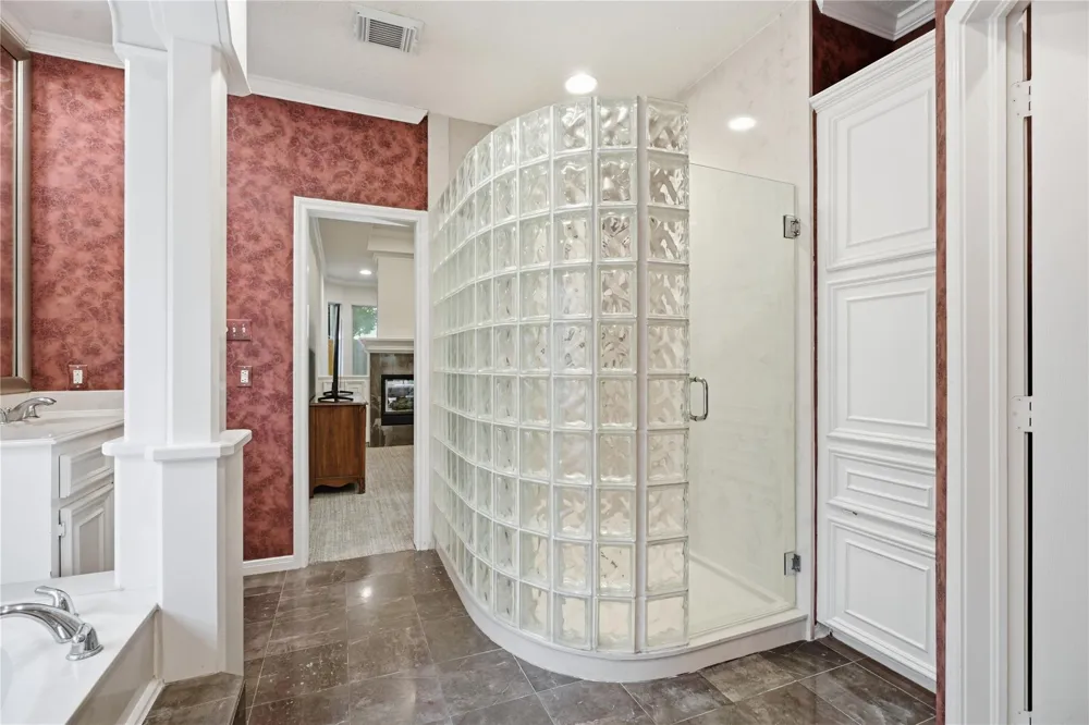 4815 Bayfair Street Pasadena, TX 77505