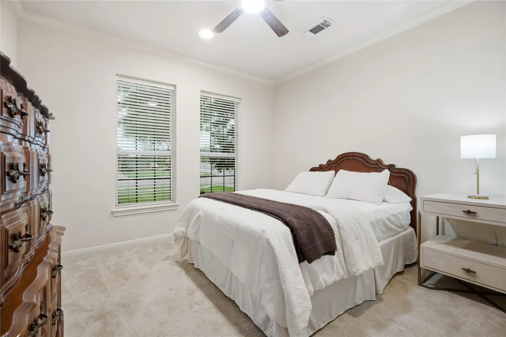 4815 Bayfair Street Pasadena, TX 77505