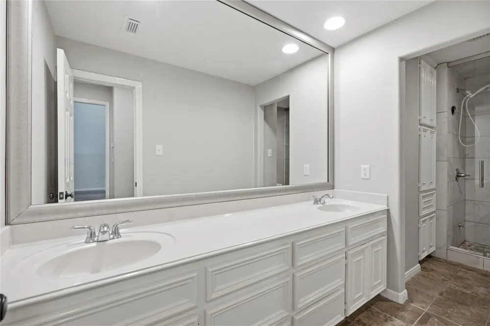 4815 Bayfair Street Pasadena, TX 77505