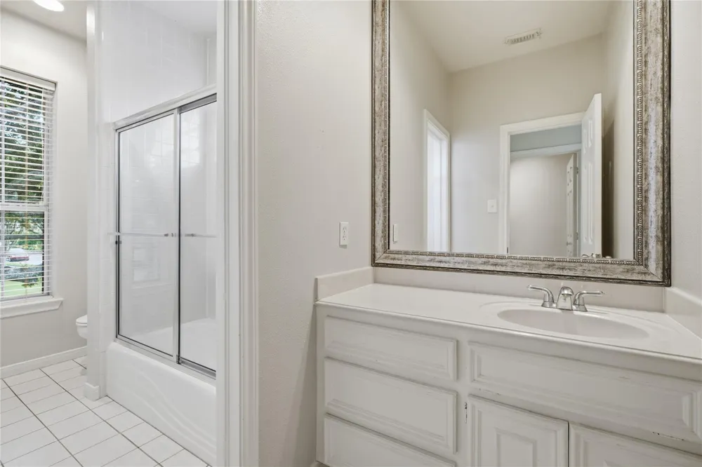 4815 Bayfair Street Pasadena, TX 77505