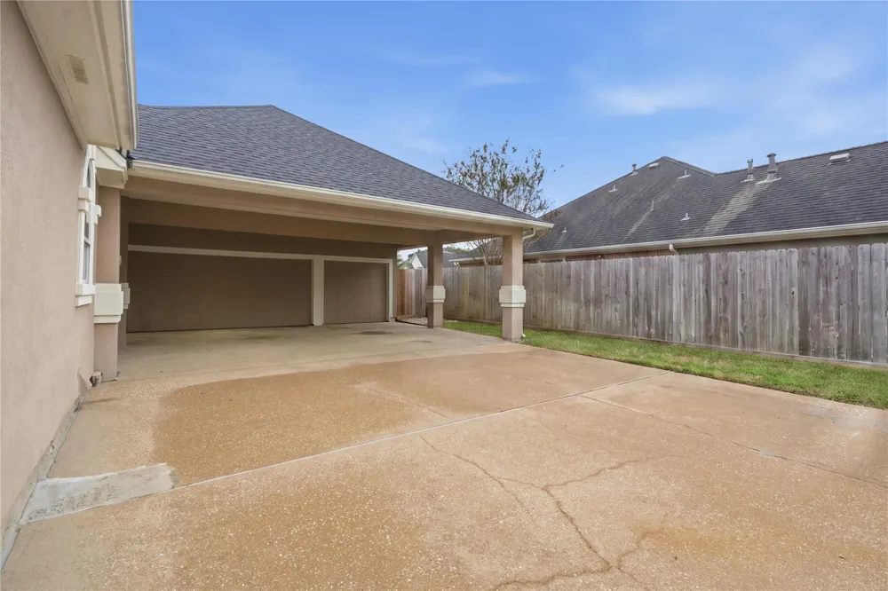 4815 Bayfair Street Pasadena, TX 77505