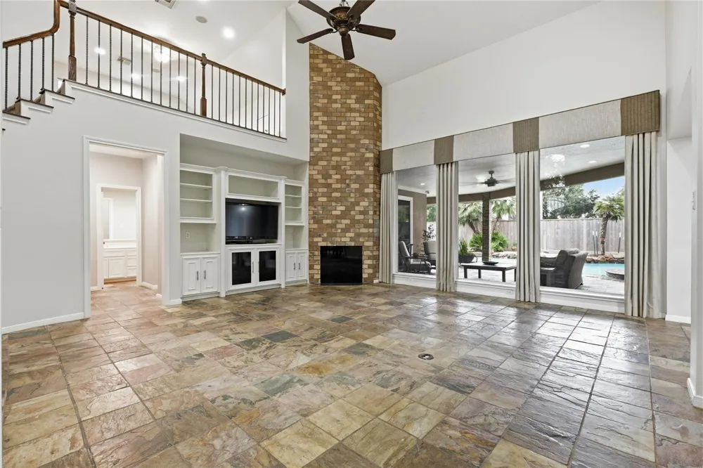 4815 Bayfair Street Pasadena, TX 77505