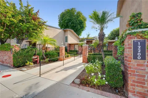 12200 Montecito #H101