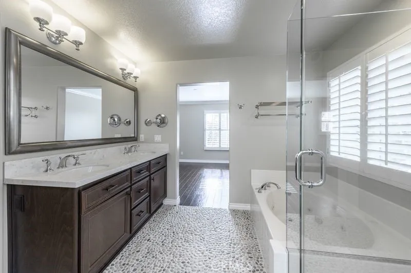 1 Nantais Aliso Viejo, CA 92656