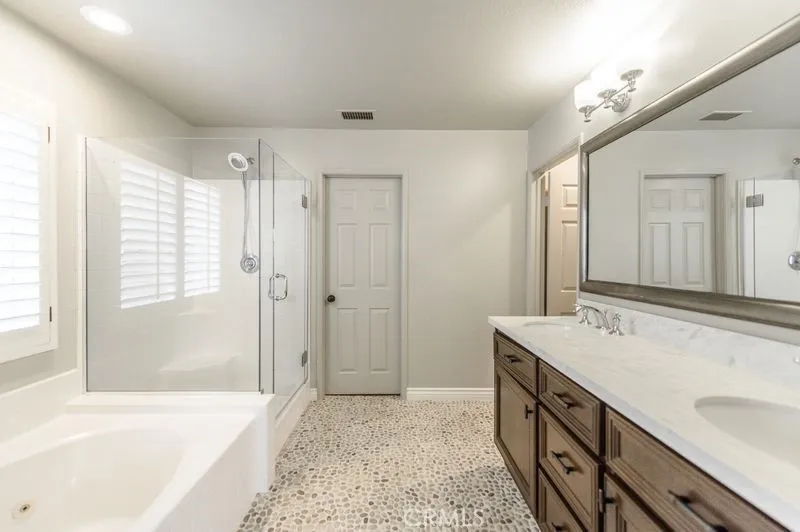 1 Nantais Aliso Viejo, CA 92656