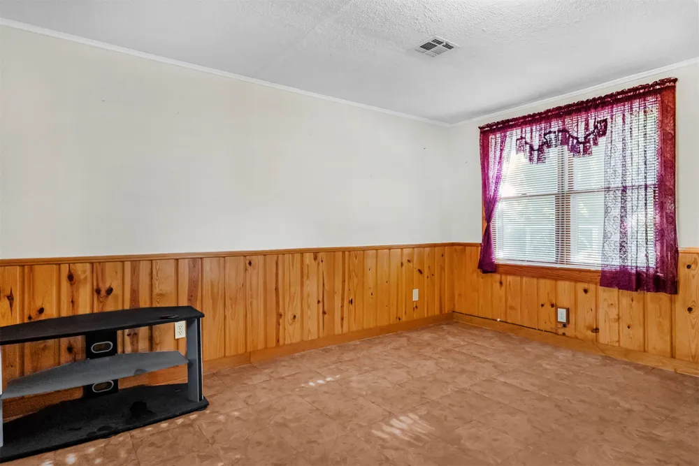 17600 S 4220 ROAD Claremore, OK 74017