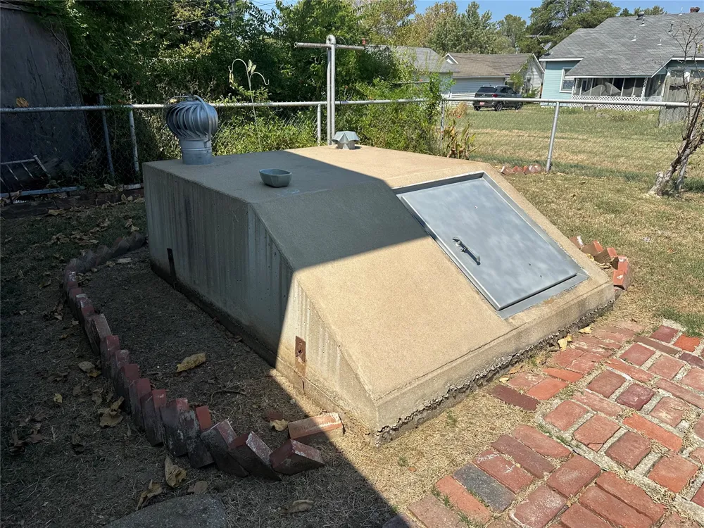1123 E 9th Street Okmulgee, OK 74447