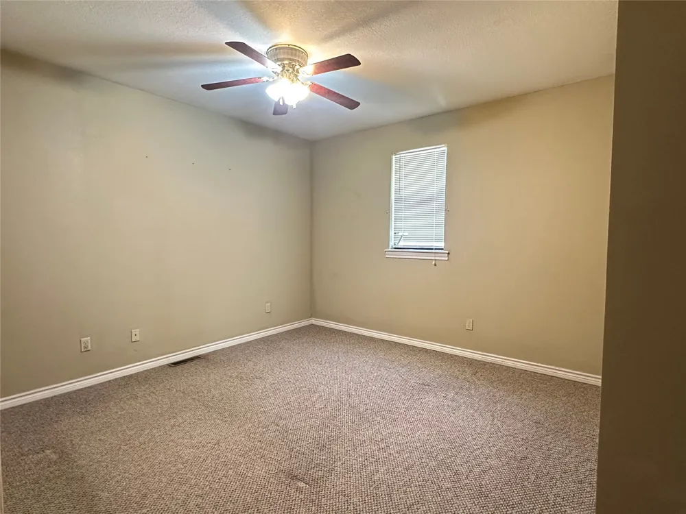 1123 E 9th Street Okmulgee, OK 74447