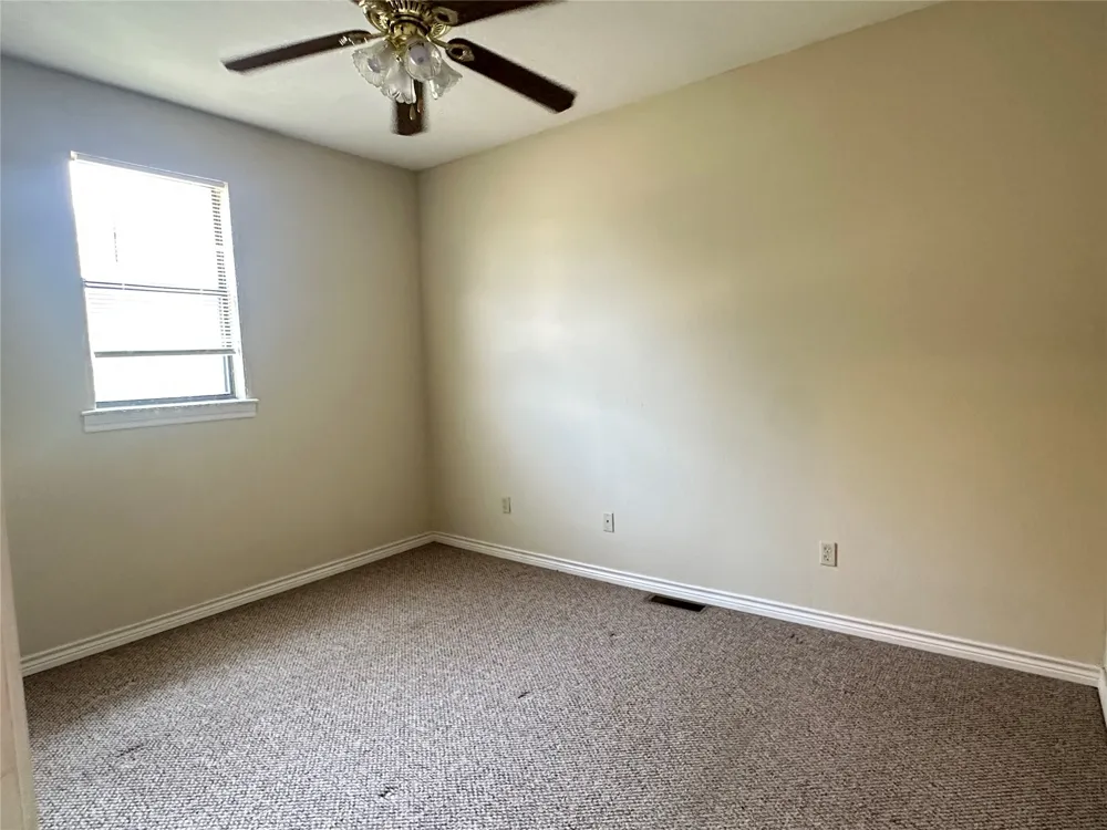 1123 E 9th Street Okmulgee, OK 74447