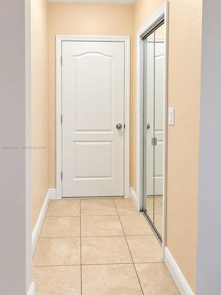 8906 W Flagler St #222 Miami, FL 33174