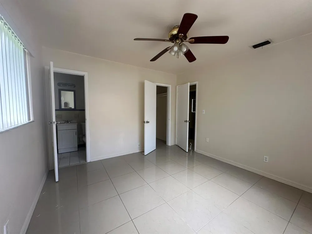 1316 NW 15th Place NW Fort Lauderdale, FL 33311