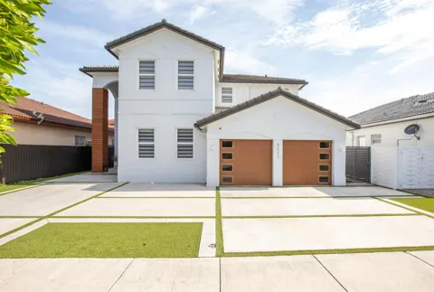 8833 NW 178TH STREET