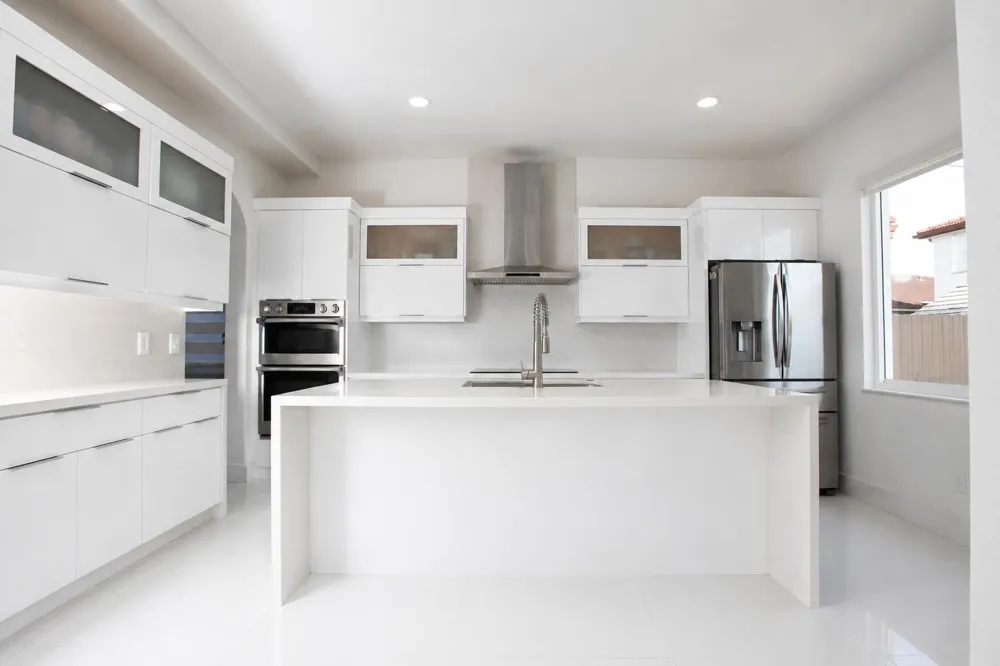 8833 NW 178TH STREET Hialeah, FL 33018