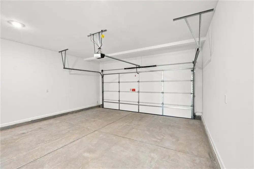 877 Rainwater Trace Lawrenceville, GA 30044