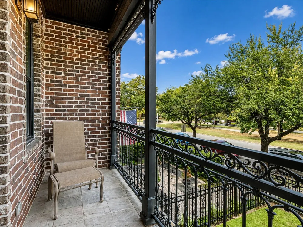 1341 Heights Boulevard Houston, TX 77008