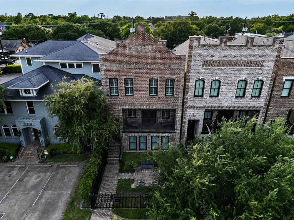 1341 Heights Boulevard Houston, TX 77008