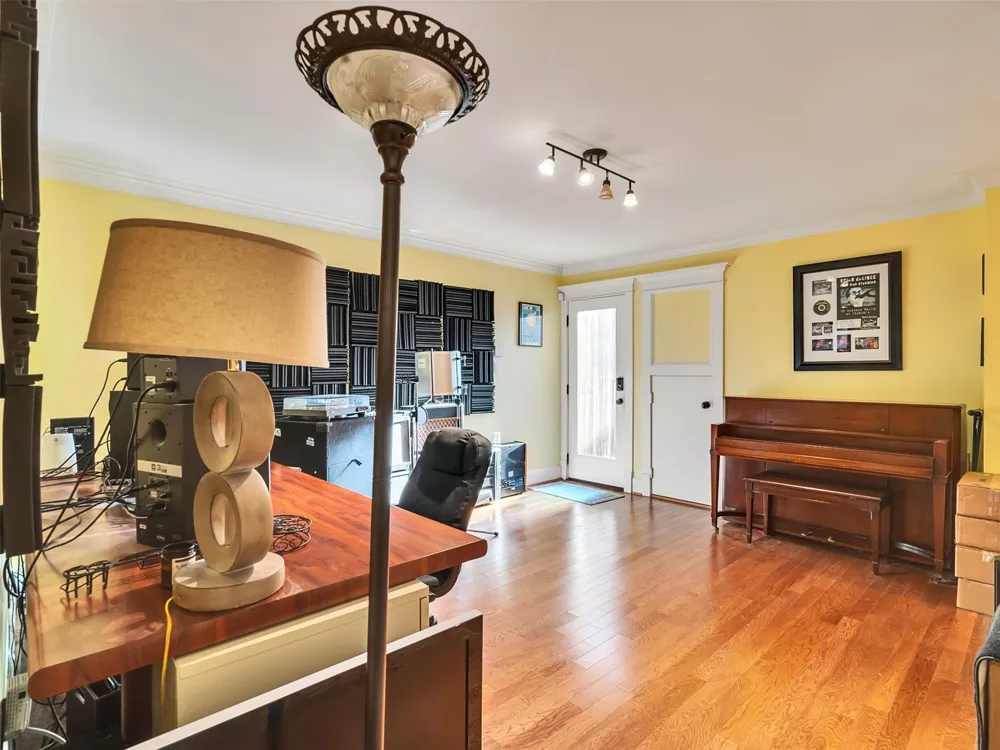 1341 Heights Boulevard Houston, TX 77008
