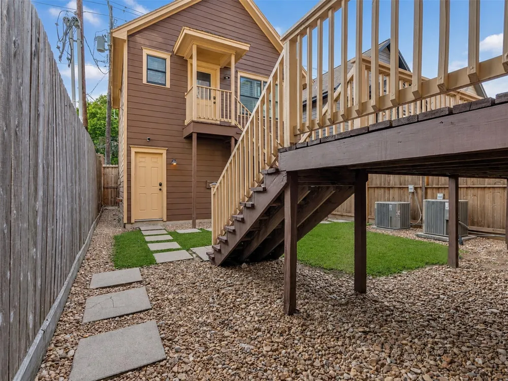 1341 Heights Boulevard Houston, TX 77008