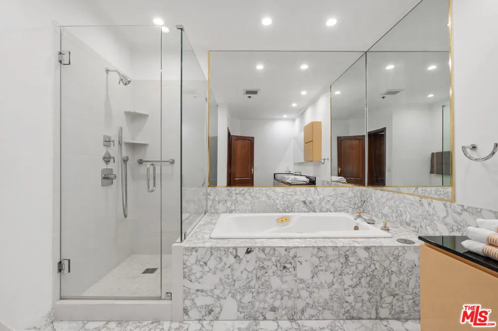 9249 Burton Way #302 Beverly Hills, CA 90210