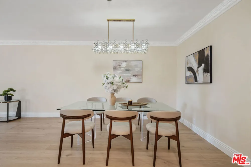 9249 Burton Way #302 Beverly Hills, CA 90210