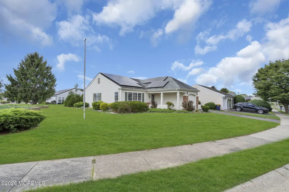 1 Weybridge Place Manchester, NJ 08759