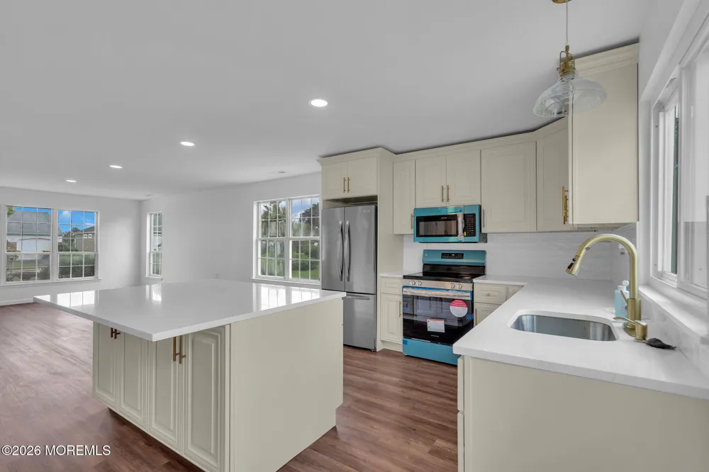 1 Weybridge Place Manchester, NJ 08759
