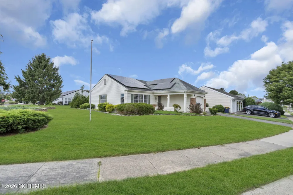 1 Weybridge Place Manchester, NJ 08759