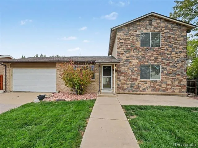 7461 Webster Street Arvada, CO 80003