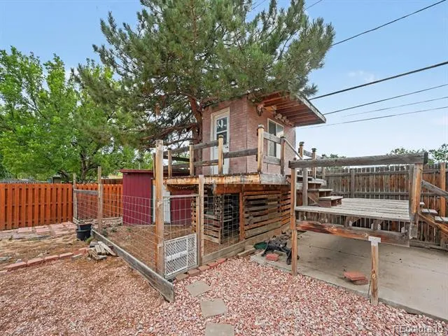 7461 Webster Street Arvada, CO 80003