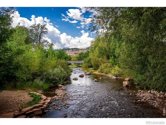 5 Mohawk Road Lyons, CO 80540