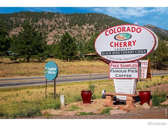 5 Mohawk Road Lyons, CO 80540