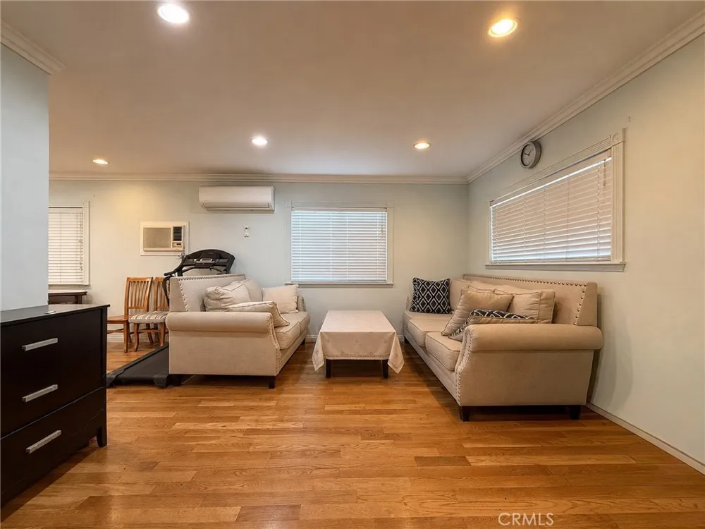 7822 Artson Street Rosemead, CA 91770