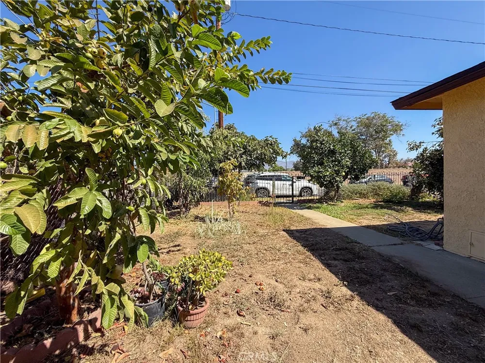 7822 Artson Street Rosemead, CA 91770