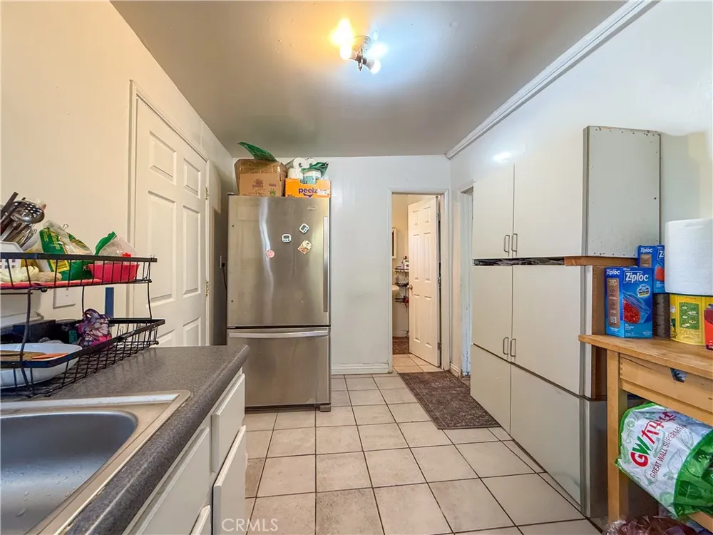 7822 Artson Street Rosemead, CA 91770