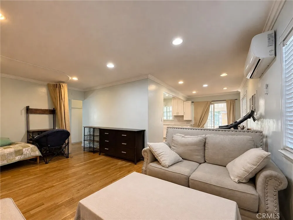 7822 Artson Street Rosemead, CA 91770